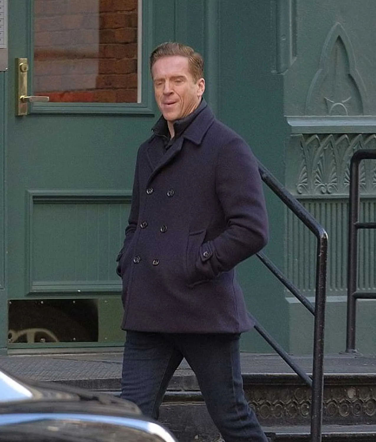 Billions S04 Ep5 Bobby Axelrod Peacoat | Abbraci