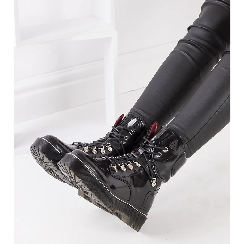 Black Startrail boots