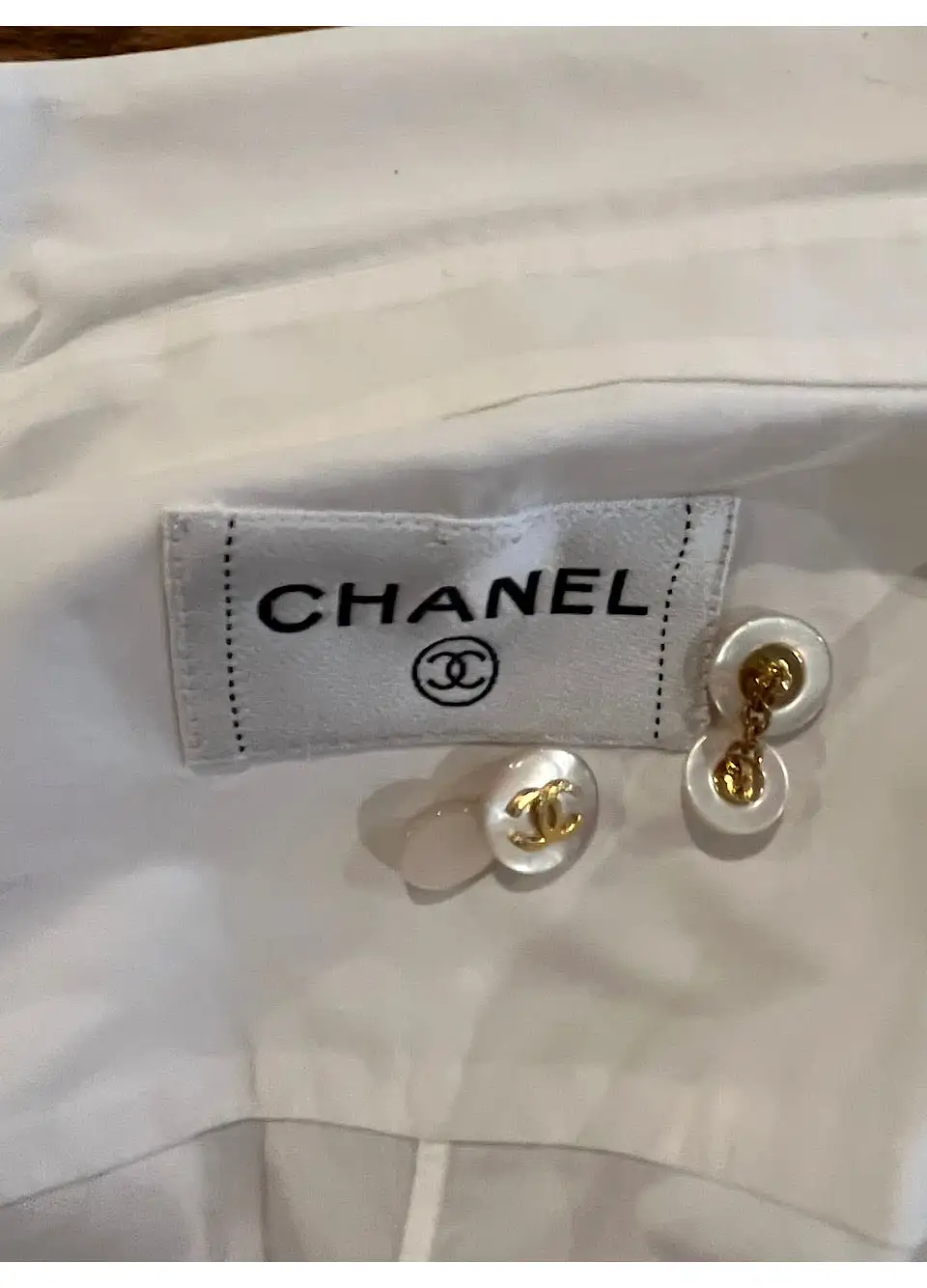 Chanel Vintage White Cotton Pleated Button Down Shirt Top Blouse Size 2