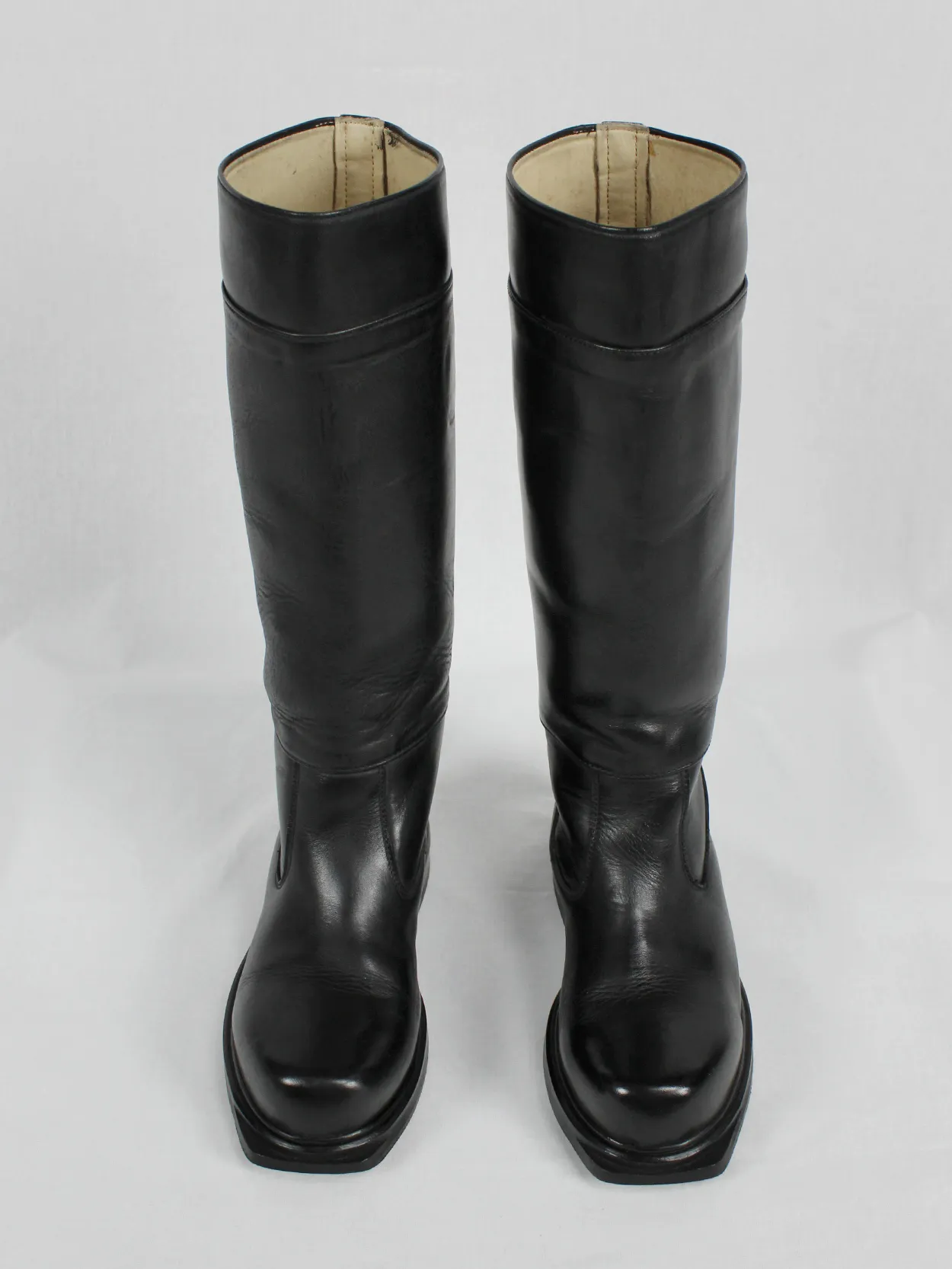 Dirk Bikkembergs black tall boots with mountaineering sole (37) — mid 90’s