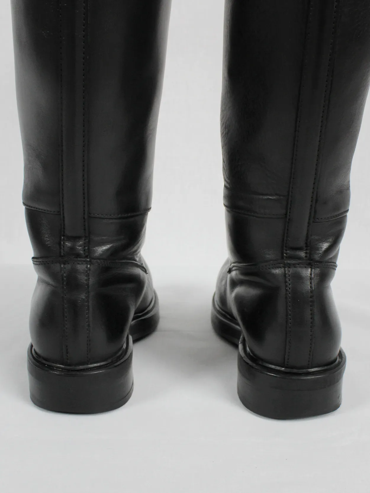 Dirk Bikkembergs black tall boots with mountaineering sole (37) — mid 90’s