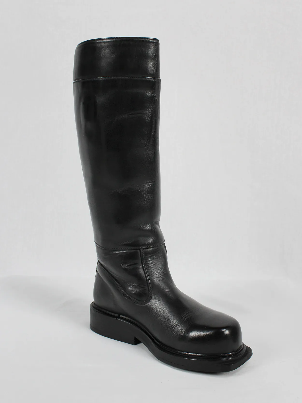 Dirk Bikkembergs black tall boots with mountaineering sole (37) — mid 90’s