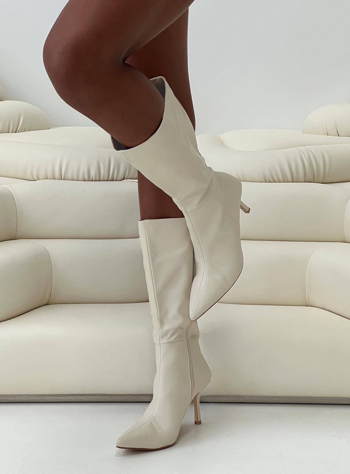 Elodiee Knee High Boots Cream