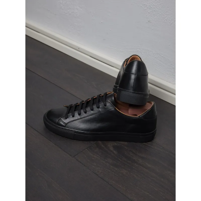 Skolyx Premium sneaker in black leather