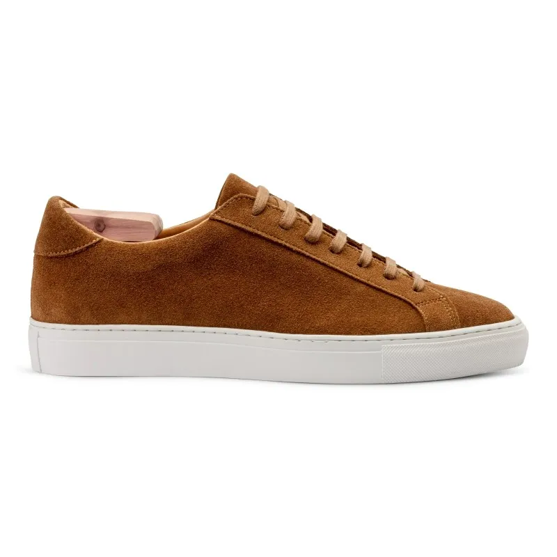 Skolyx Premium sneaker in medium brown suede