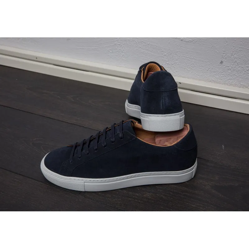 Skolyx Premium sneaker in navy suede