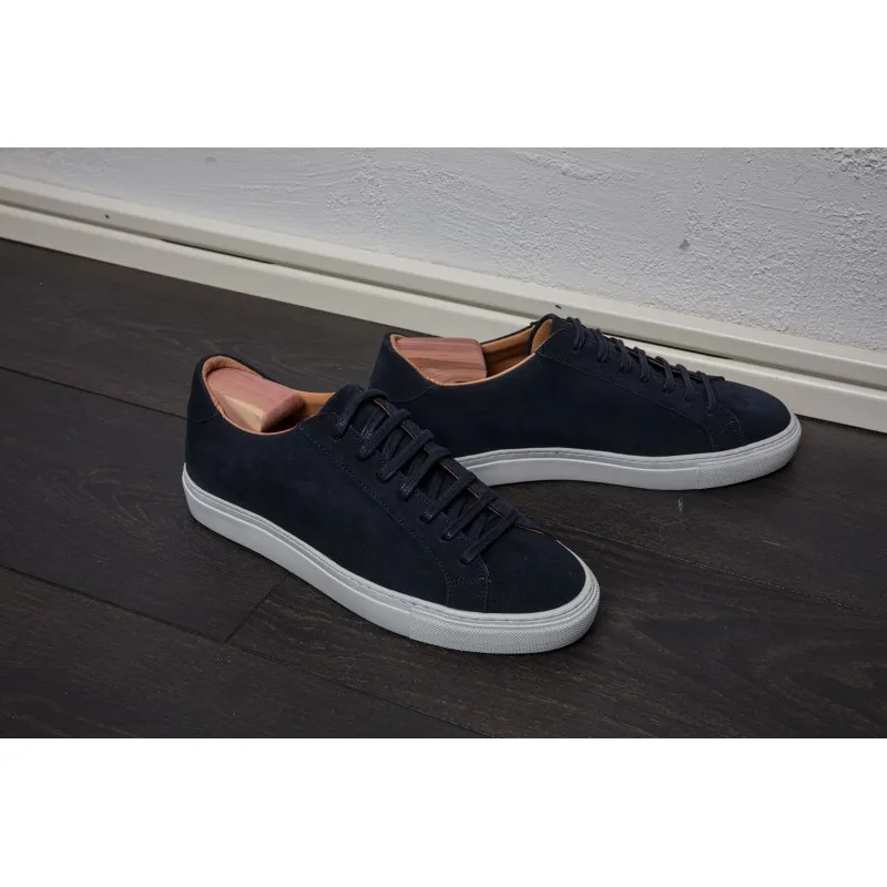 Skolyx Premium sneaker in navy suede